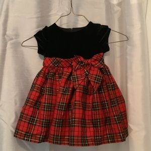 Short sleeve holiday dress NWOT